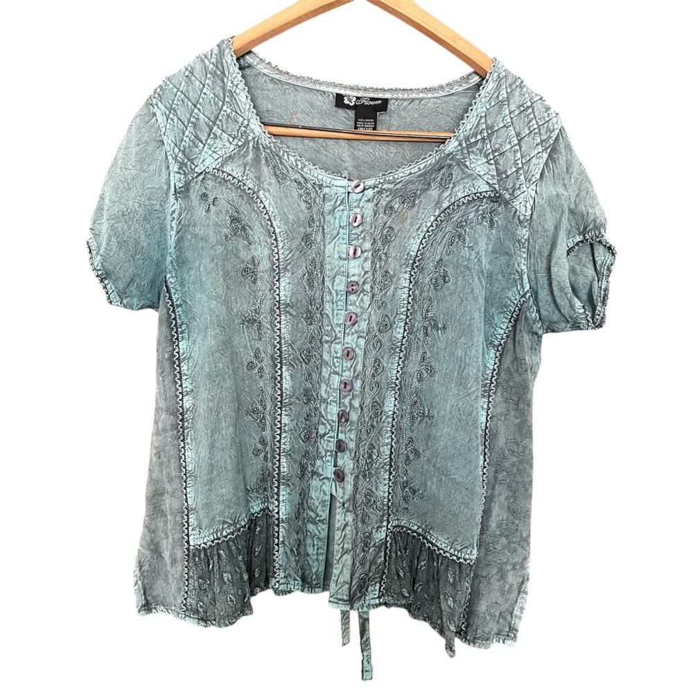 Vintage Flower brand Y2K Women Blue Gray Chambary Free size, measures medium.